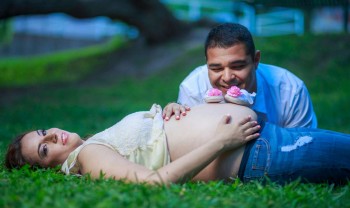 013_flor_munoz_pps_pregnant_session_sesion_embarazo_maternity_photoshoot_fotografia_maternidad_parque_acueducto_chihuahua-1200.jpg